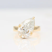 Engagement Ring The Bettina Hidden Halo Engagement Ring (Pear)