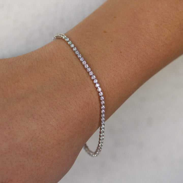 Bracelet 14k White Gold / 2.05ct total weight The 2ct Classic Lab-Grown Diamond Tennis Bracelet in White Gold