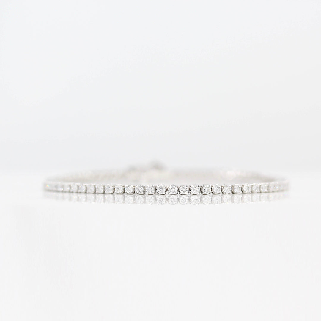 Bracelet 14k White Gold / 2.05ct total weight The 2ct Classic Lab-Grown Diamond Tennis Bracelet in White Gold