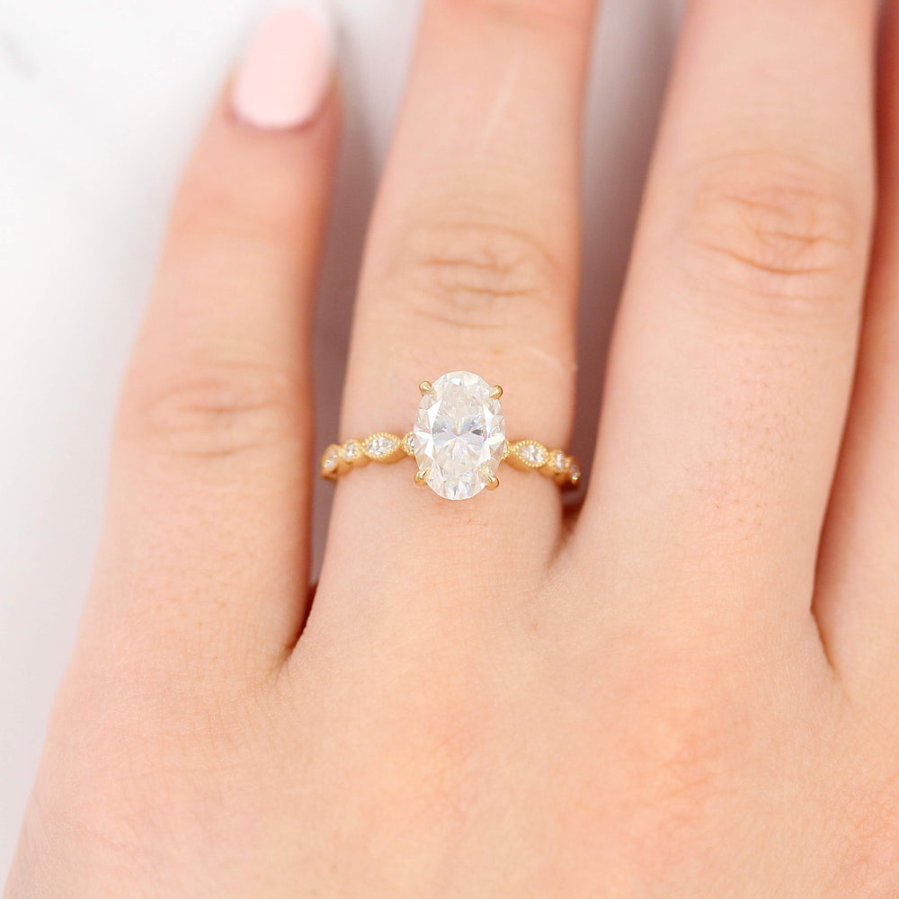 The Hudson Ring in Yellow Gold with 2ct Moissanite modeled on a hand