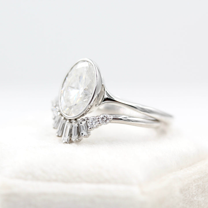 Engagement Ring The Stevie Ring (Oval)