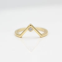 Wedding Band The Single Diamond V-Band