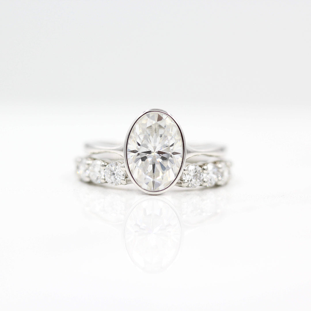 Engagement Ring The Stevie Ring (Oval)