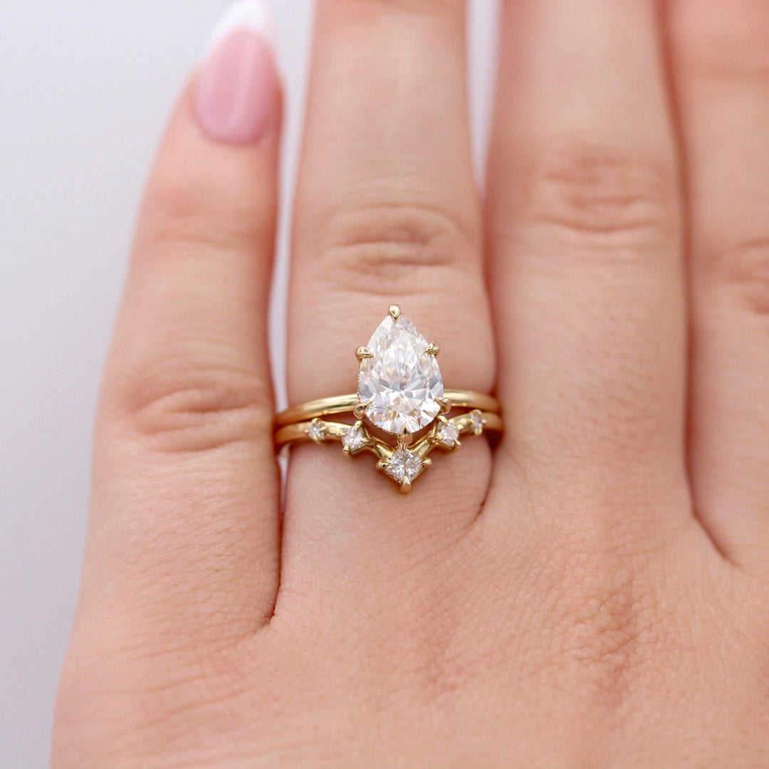 Engagement Ring The Paige Hidden Halo Ring (Pear)