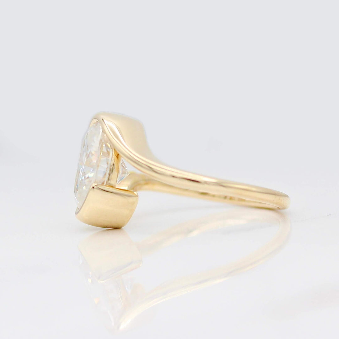 Engagement Ring The Sienna Ring (Oval)