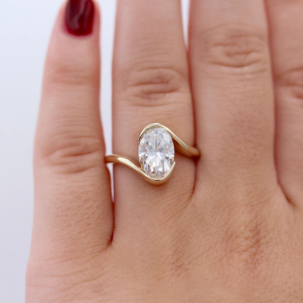 Engagement Ring The Sienna Ring (Oval)