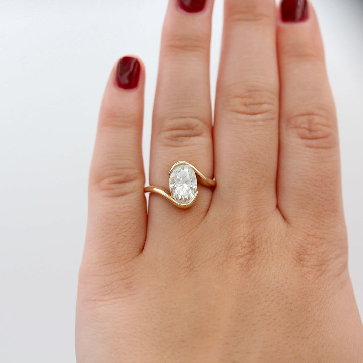 Engagement Ring The Sienna Ring (Oval)