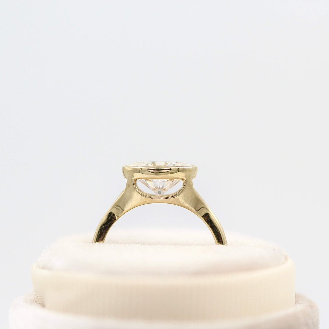 Ready-to-Ship Ring 14k Yellow Gold The Stevie Ring (East-West Oval) in Yellow Gold with 2ct Moissanite