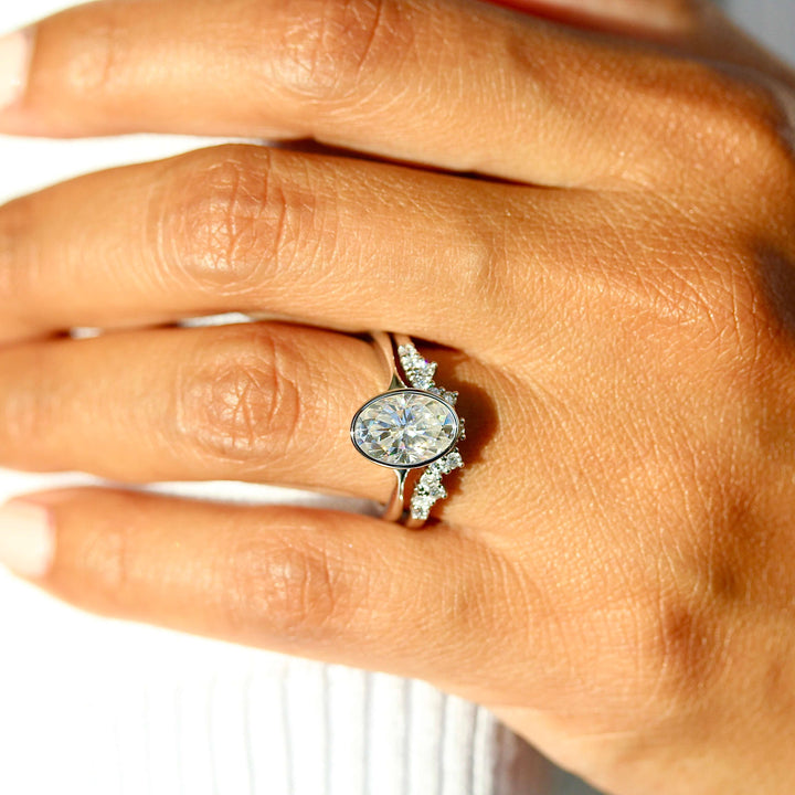 Engagement Ring The Stevie Ring (Oval)