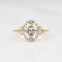 Engagement Ring The Cate Ring (Oval)