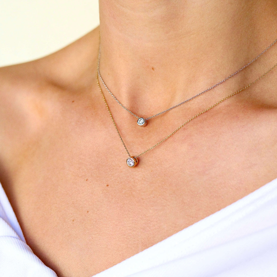 Necklace 14k White Gold / 1/4ct 1/4ct Diamond Bezel Necklace in White Gold