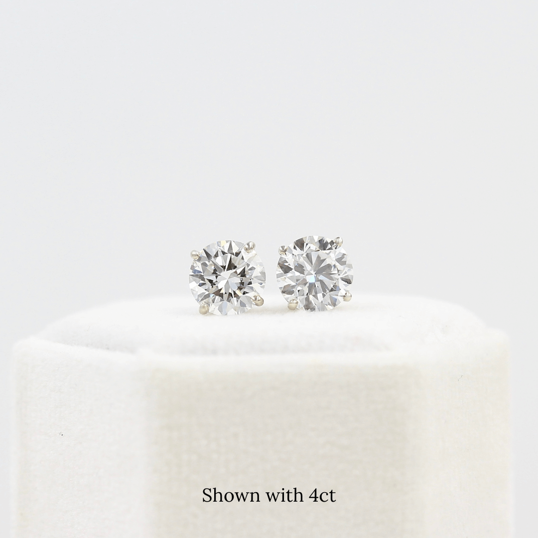 Earrings The Classic Stud Earrings in White Gold with Lab-Grown Diamond