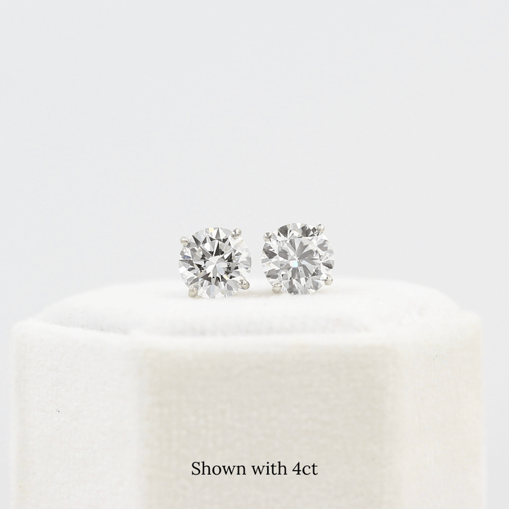 Earrings The Classic Stud Earrings in White Gold with Lab-Grown Diamond