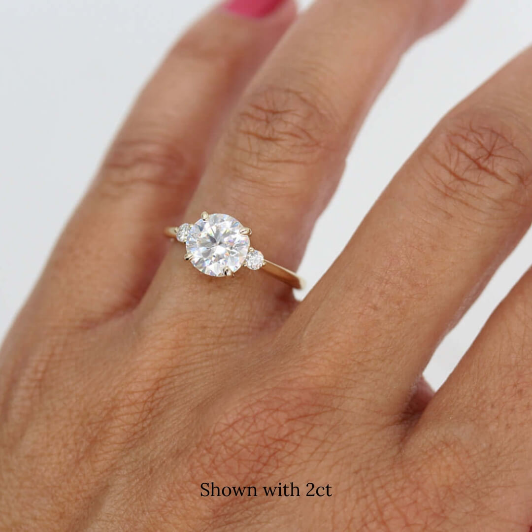 The Esme Ring (Round)- Lab Grown Diamond