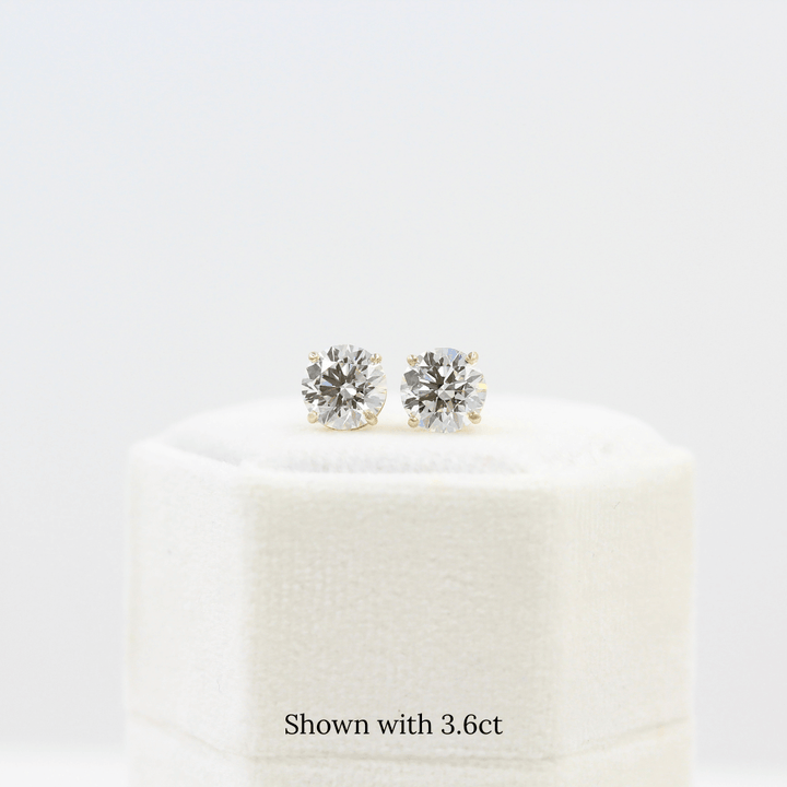 Earrings The Classic Stud Earrings in Yellow Gold with Lab-Grown Diamond