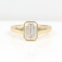 The Billie Ring in yellow gold against a white background