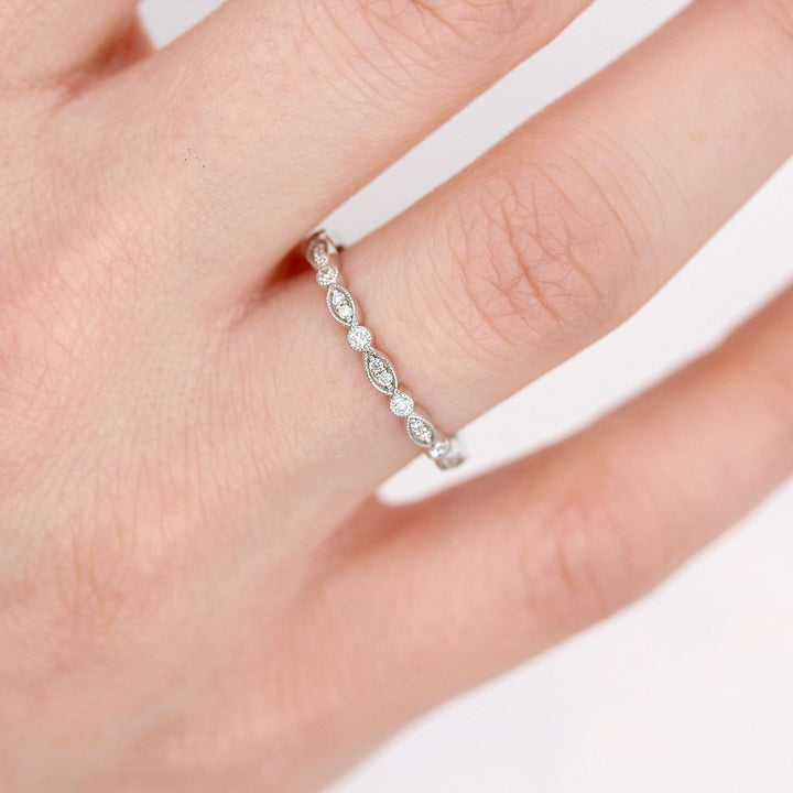 Ready-to-ship Ring 14k White Gold The Charlotte Wedding Band in White Gold