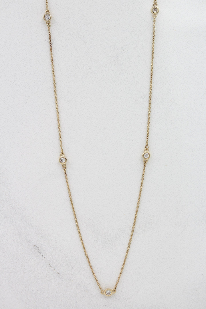 Necklace 14k Yellow Gold Diamond Station Necklace in Yellow Gold