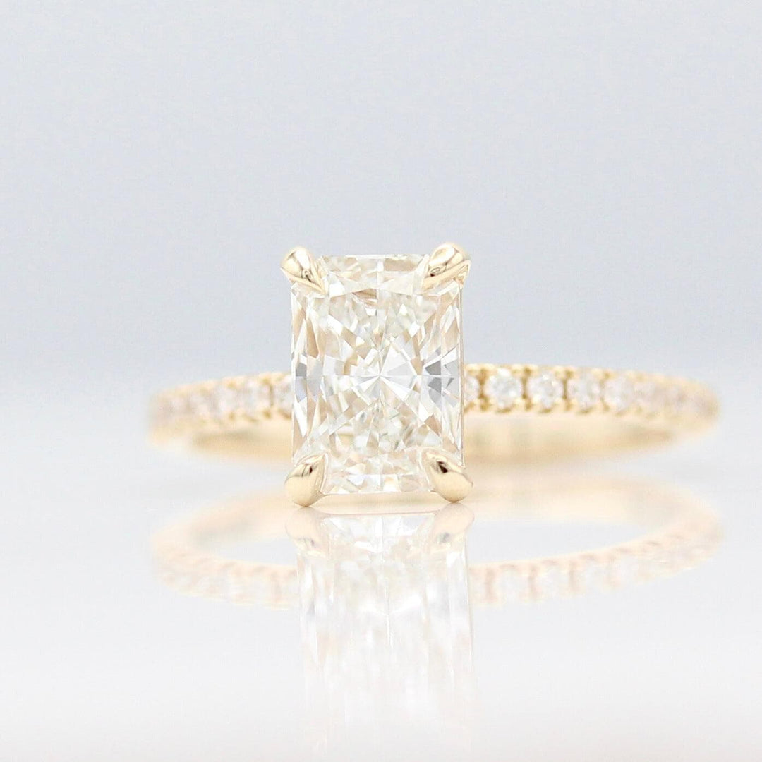 Engagement Ring The Gwen Ring (Radiant)