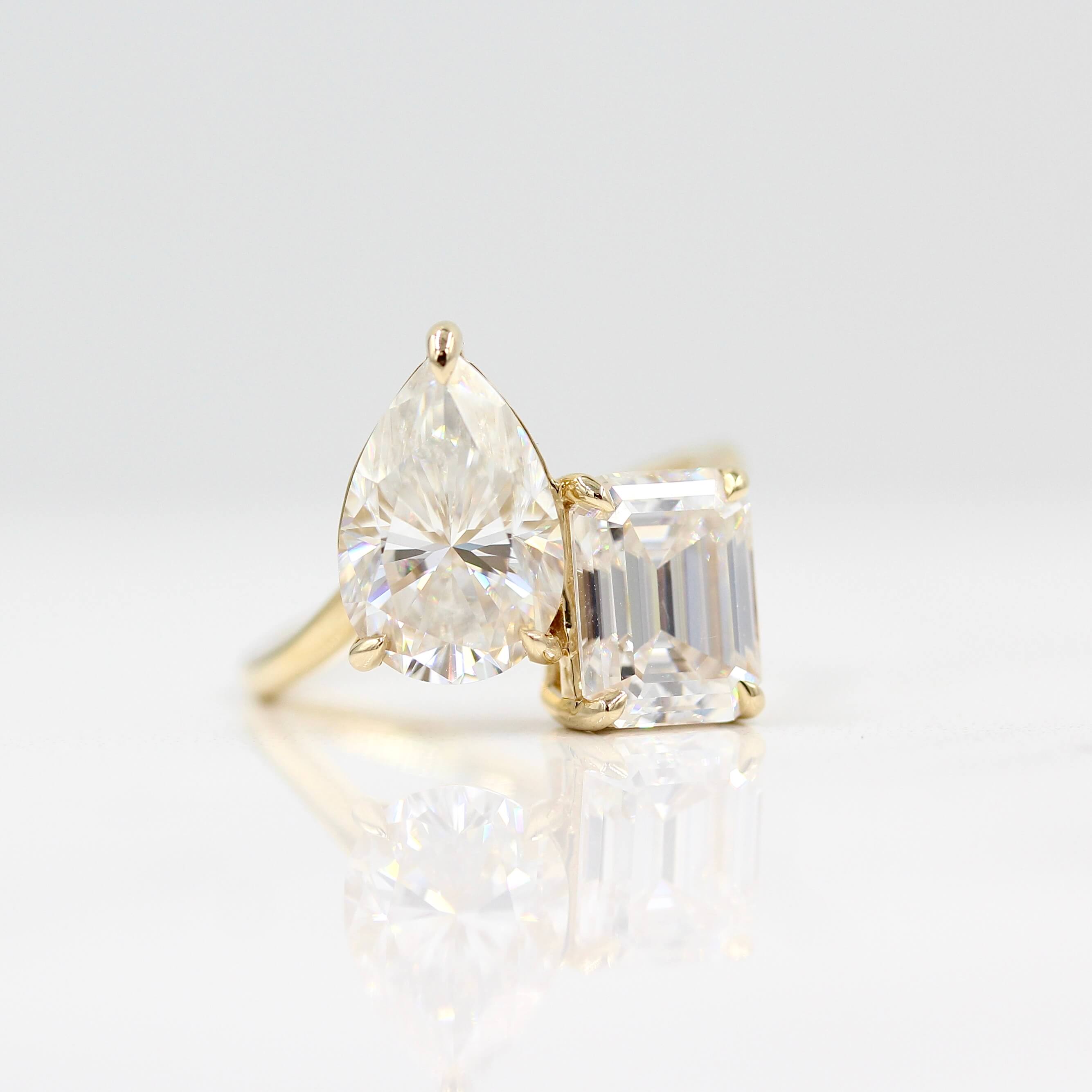 Emerald and Pear Ring | Toi et Moi | Taylor Custom Rings