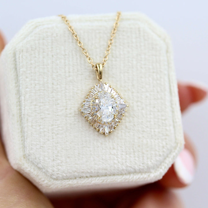 The Sojourner Pendant in Yellow Gold and 1.15ct Lab-Grown Diamond