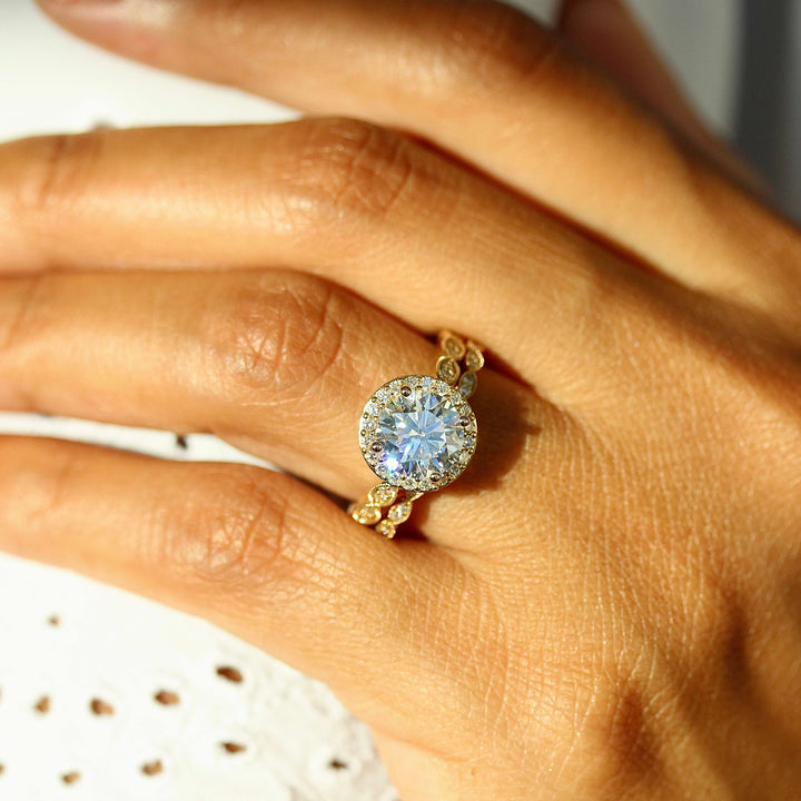 Ready to Ship Ring 14k Yellow Gold The Isla Ring (Round) in Yellow Gold with 2ct Moissanite