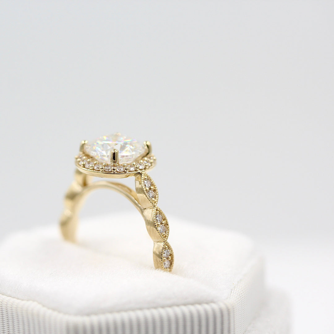 Ready to Ship Ring 14k Yellow Gold The Isla Ring (Round) in Yellow Gold with 2ct Moissanite