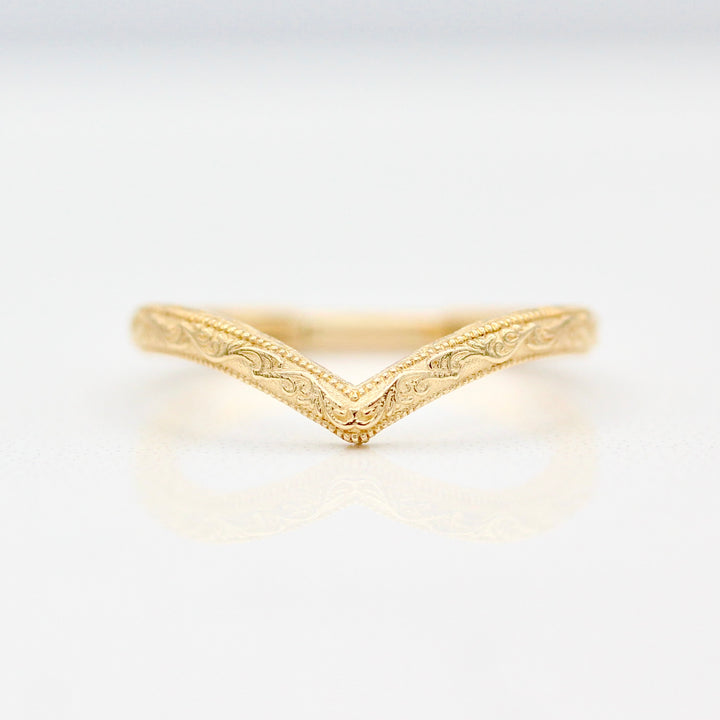 Sabrina V Wedding Band in Yellow Gold with Engraving and Milgrain Details