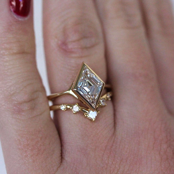 Engagement Ring The Stevie Ring (Lozenge)