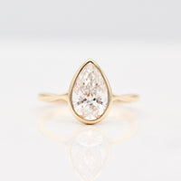 The Stevie Ring (Pear) in Yellow Gold with 2.04ct Lab-Grown Diamond