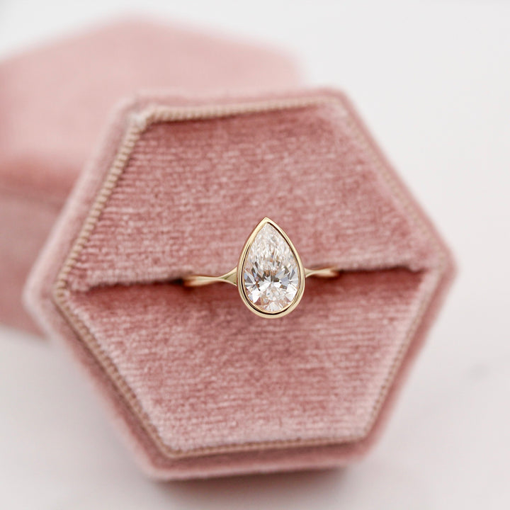 The Stevie Ring (Pear) in Yellow Gold with 2.04ct Lab-Grown Diamond