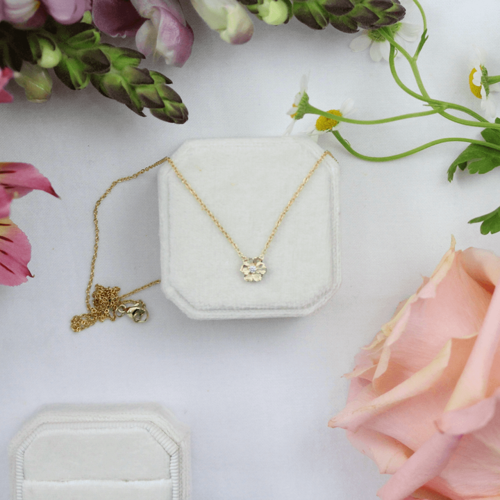 Necklace 14k Yellow Gold The Poppy Necklace in Yellow Gold