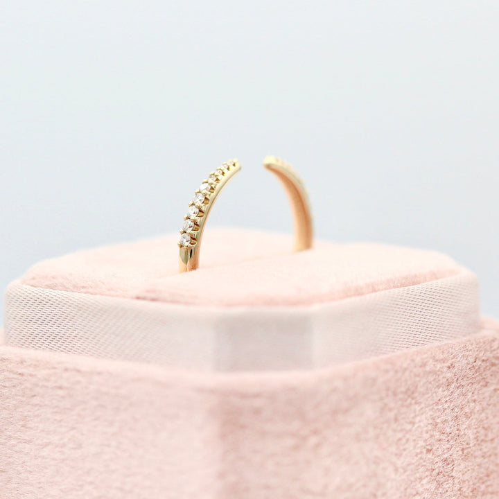 Side View Of The Open Phoebe Wedding Band in a Pink Ring Box