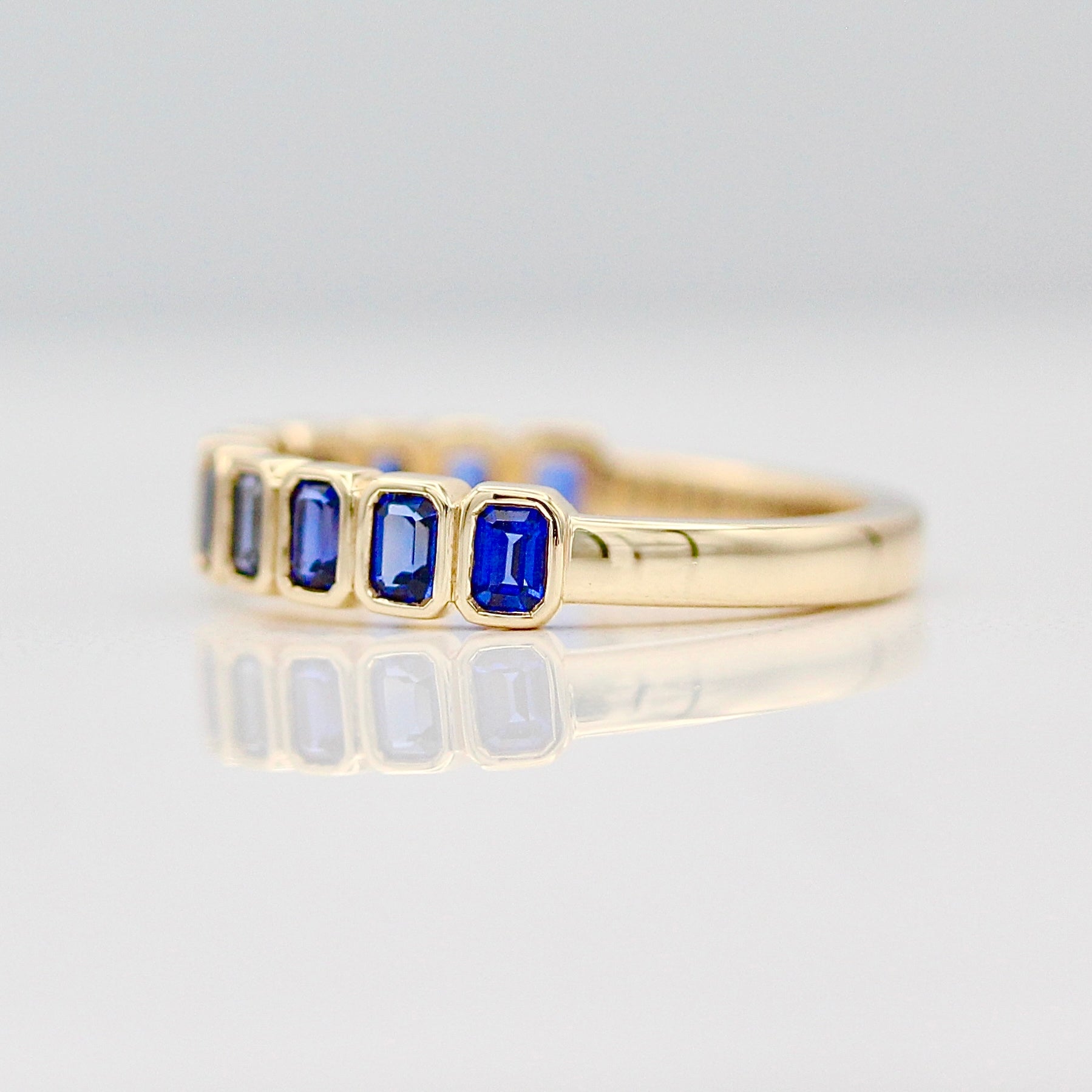 The Sammy Wedding Band (Blue Sapphire) – Taylor Custom Rings