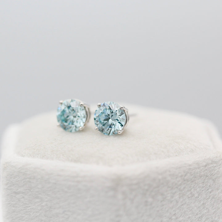 The Classic Stud Earrings in White Gold with 2.03ct Blue Lab-Grown Diamond
