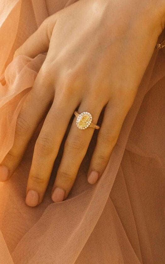hand wearing the sabrina ring