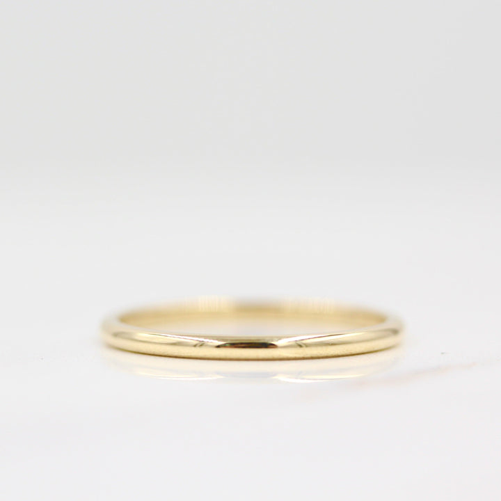 Simple gold stacking band