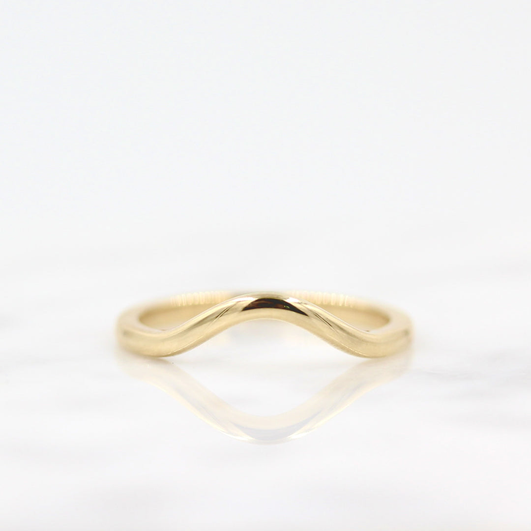 14k yellow gold wave contour wedding band