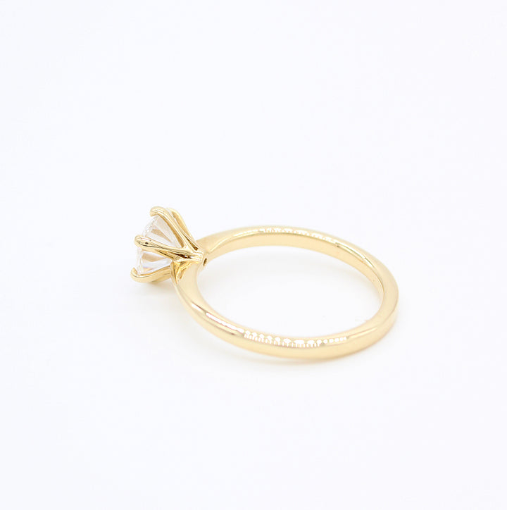 The Audrey Ring in Yellow Gold and 1ct Moissanite