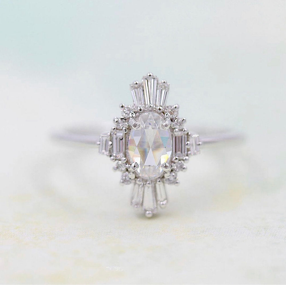 The Kortni ring in white gold against a white background