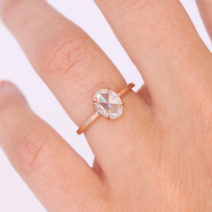 The Nora Ring (Oval) - Lab Grown Diamond